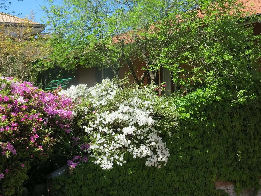 ** Bed & Breakfast B&B Tana Della Volpe Ispra Italy